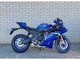 YAMAHA R9