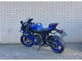 YAMAHA R9