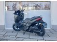 YAMAHA X-MAX 300