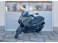 YAMAHA X-MAX 300