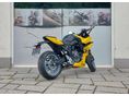 SUZUKI GSX 8 R