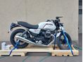 MOTO GUZZI V7