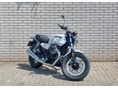 MOTO GUZZI V7