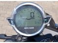 MOTO GUZZI V7