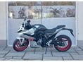 SUZUKI GSX 8 R