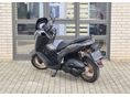 YAMAHA NMAX