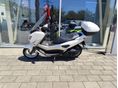YAMAHA NMAX