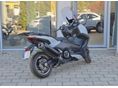 YAMAHA TMAX