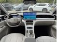GEELY E2