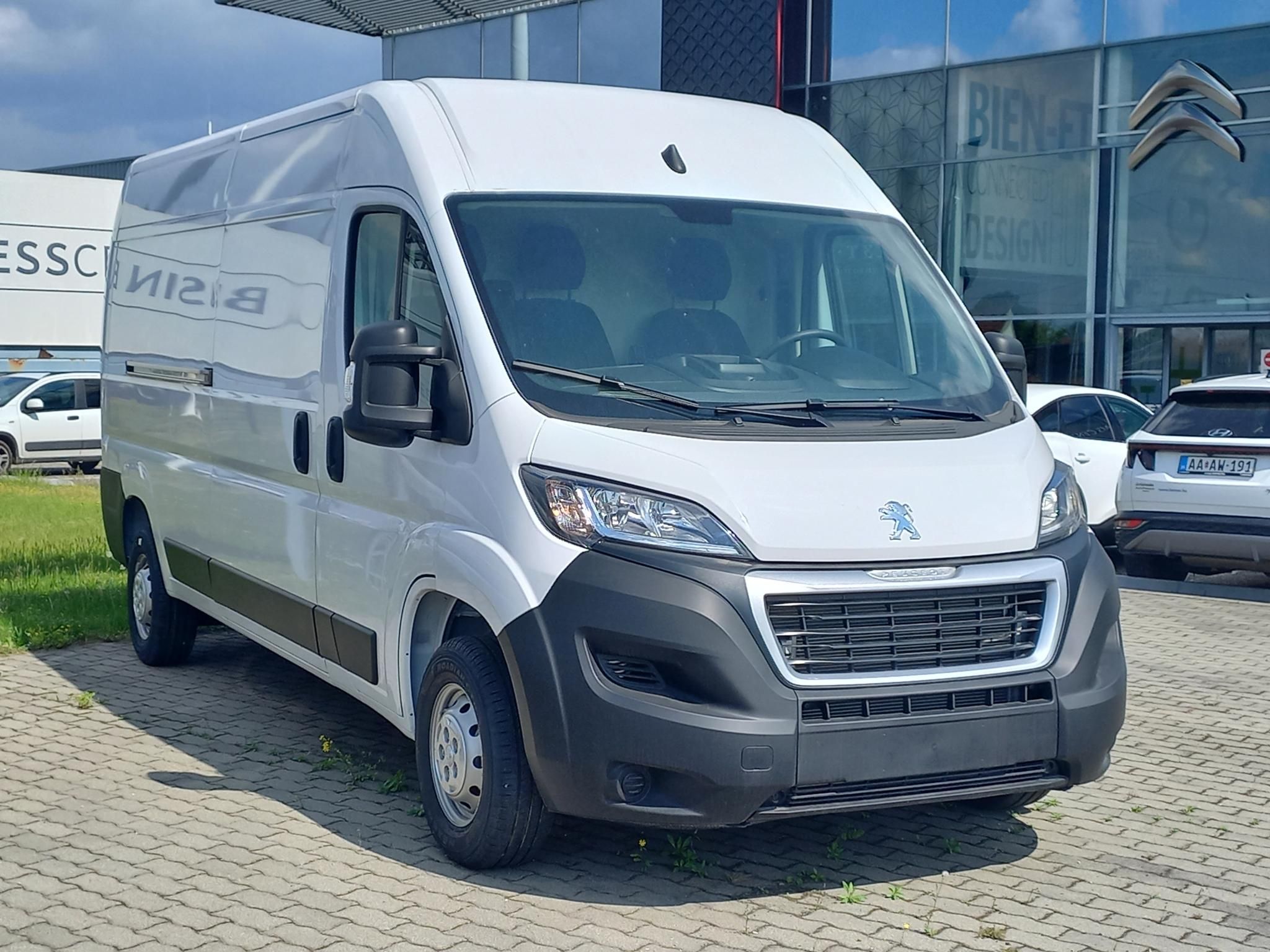 PEUGEOT BOXER