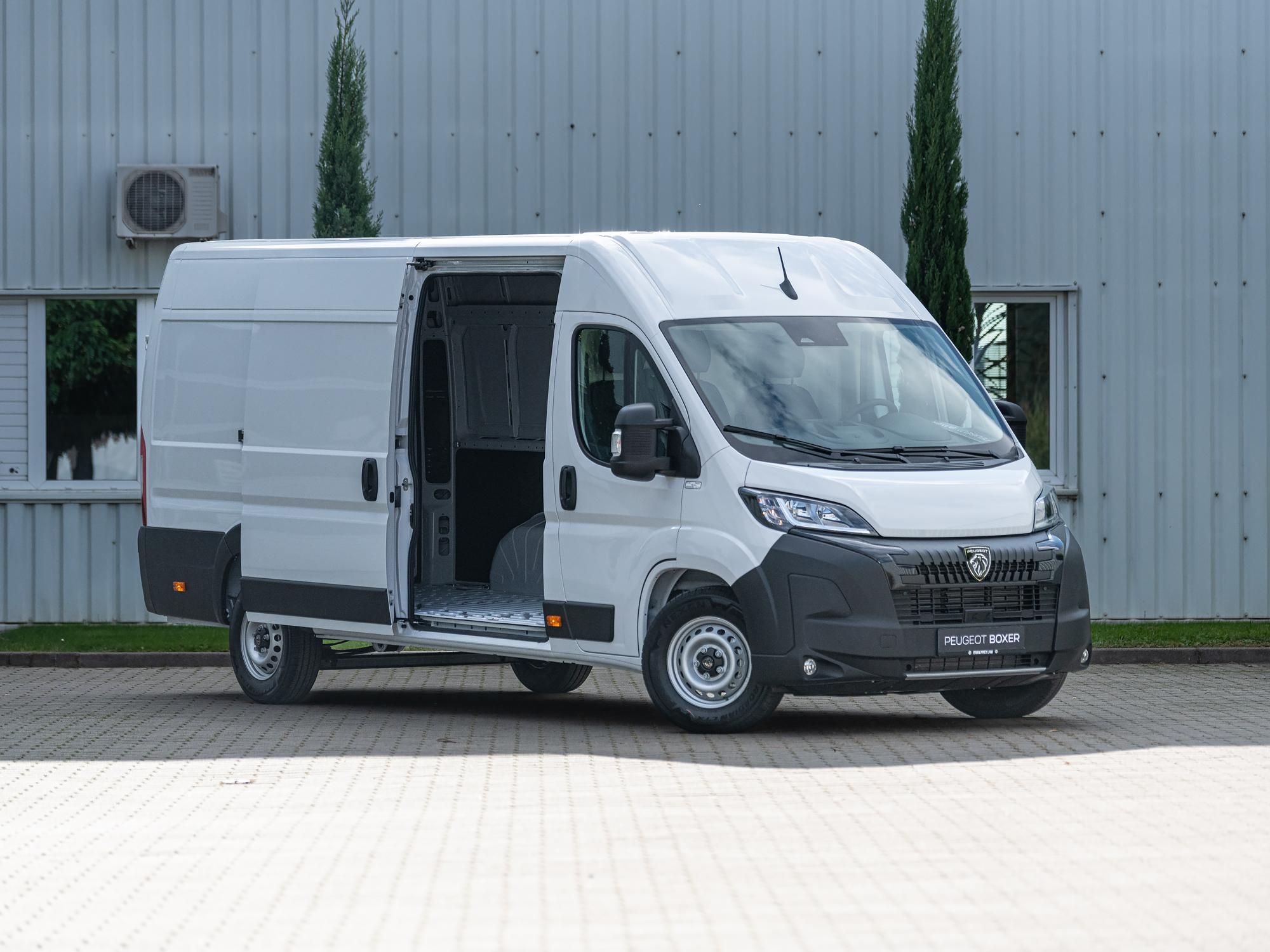 PEUGEOT BOXER