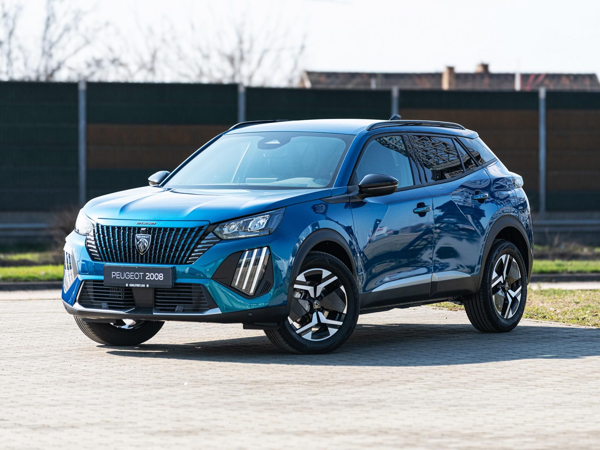 PEUGEOT 2008