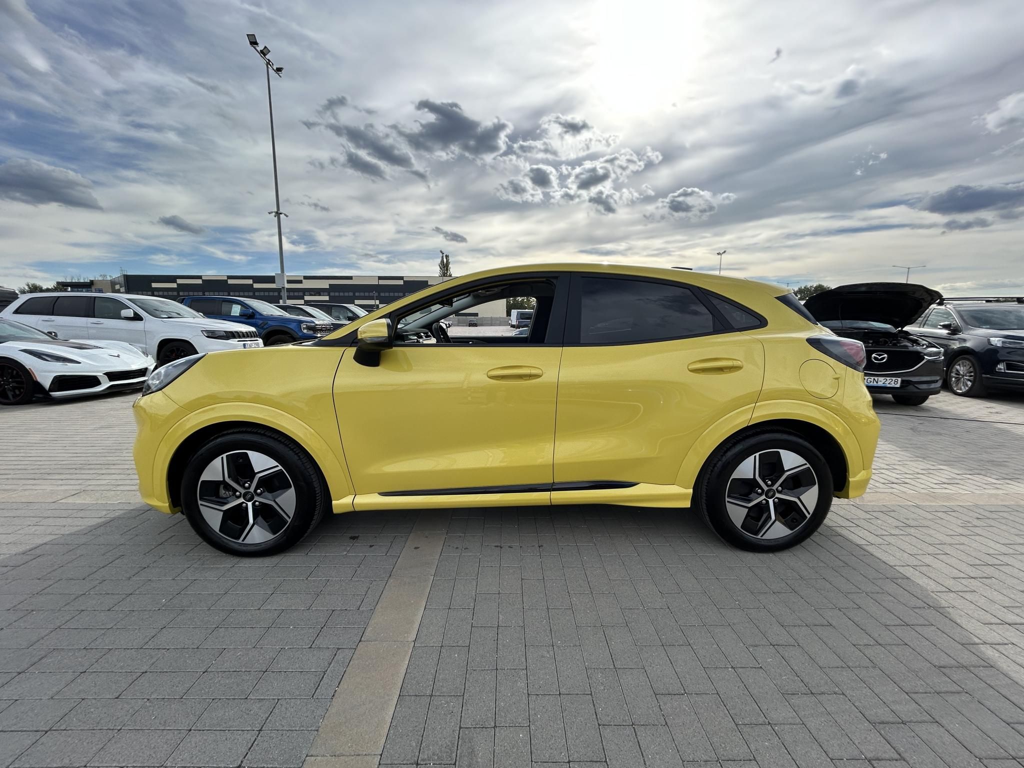 FORD PUMA Gen-E Standard Range 43kWh (Automata) Magyar! Gyári garanciális! 7.500 KM!