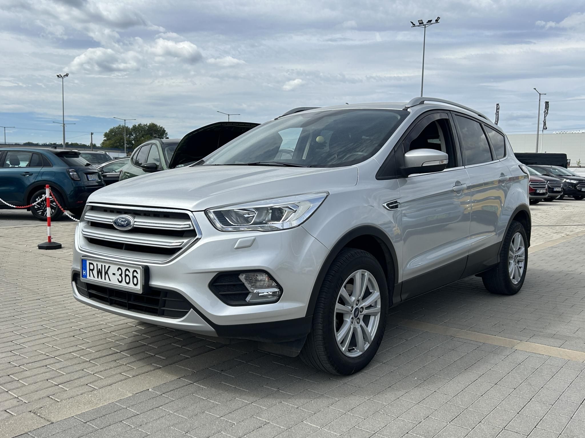FORD KUGA 1.5 EcoBoost Business Technology B6