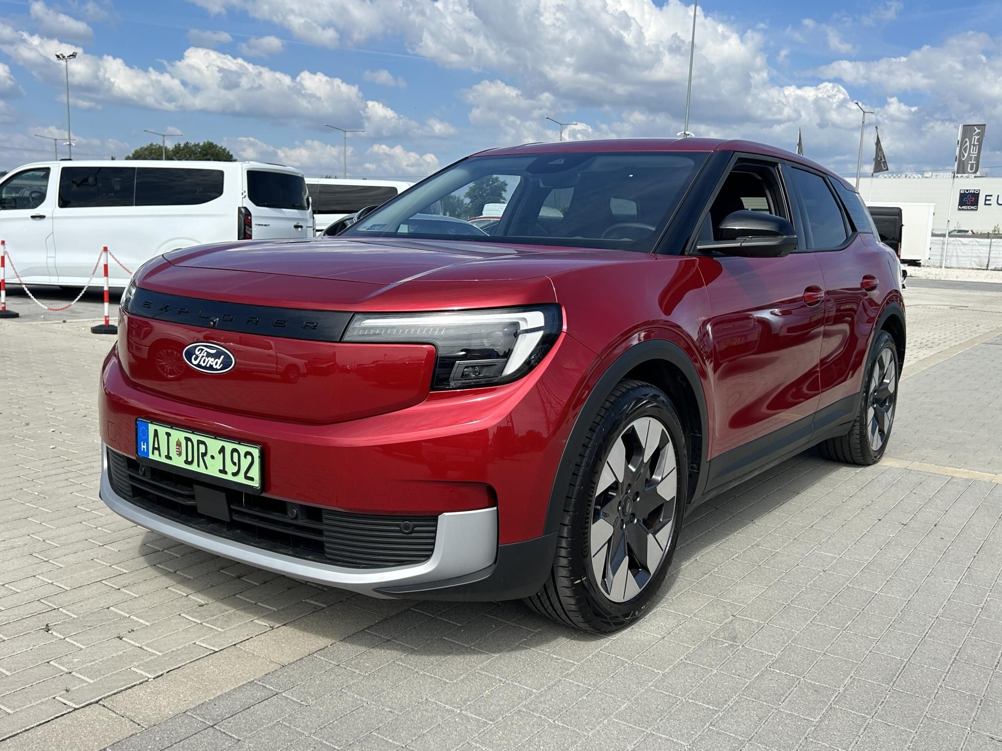 FORD EXPLORER Extended range Premium Aut MAGYAR! Gyári garanciális! HŐSZIVATTYÚS! 14.750 KM!
