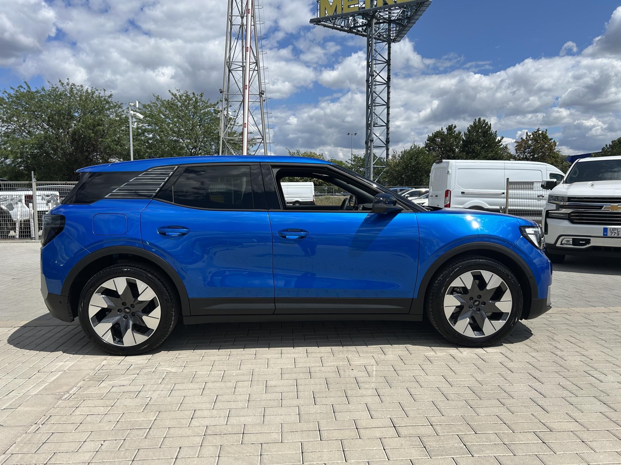 FORD EXPLORER Extended range Premium Aut Magyar! 12 e Km! 2030-ig Garancia! HŐSZIVATTYÚS! Panorámatető!