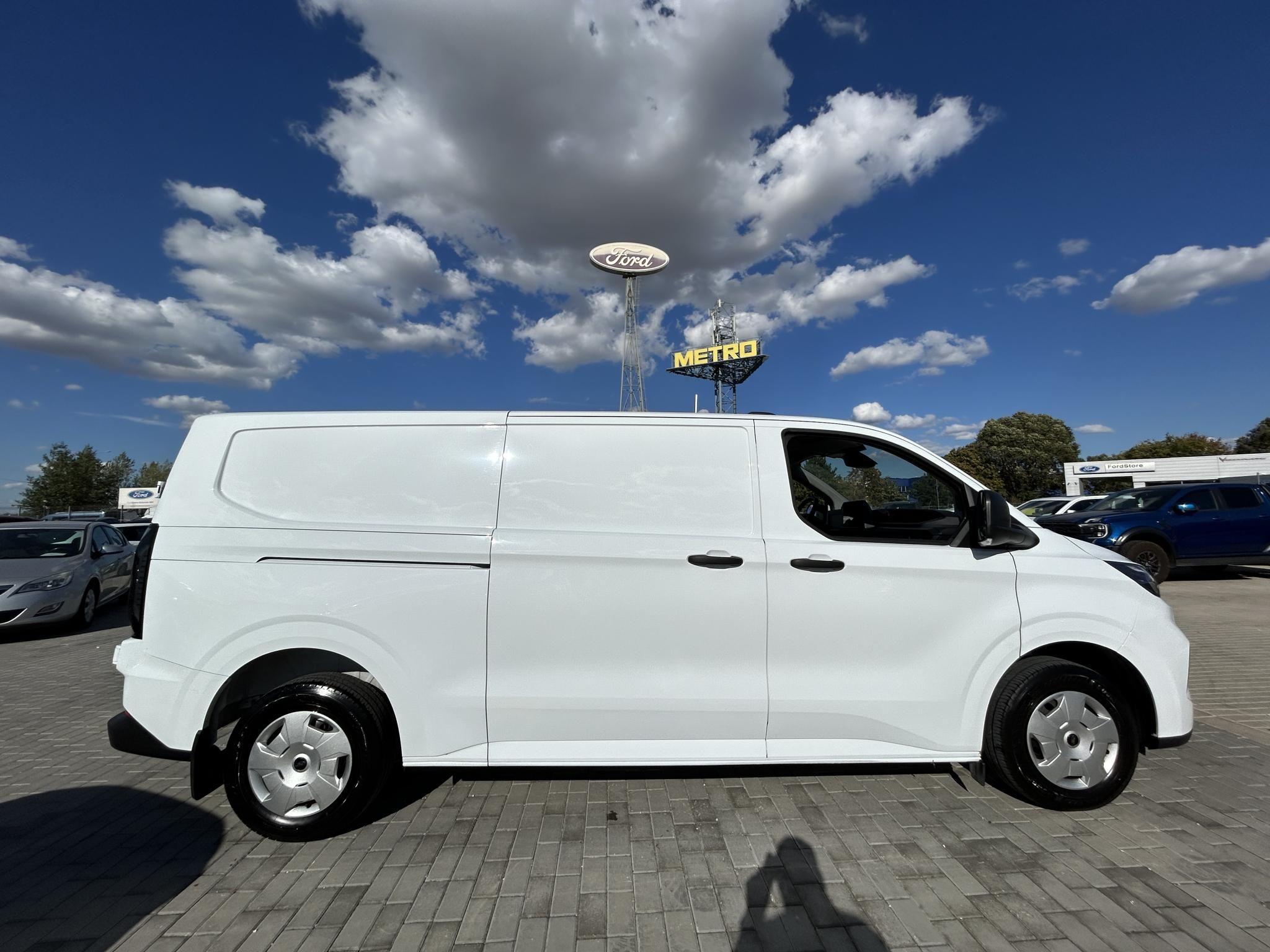 FORD TRANSIT Custom 2.0 TDCi 320 L2H1 Trend Magyar! 35 e Km! 2029-ig Garancia!