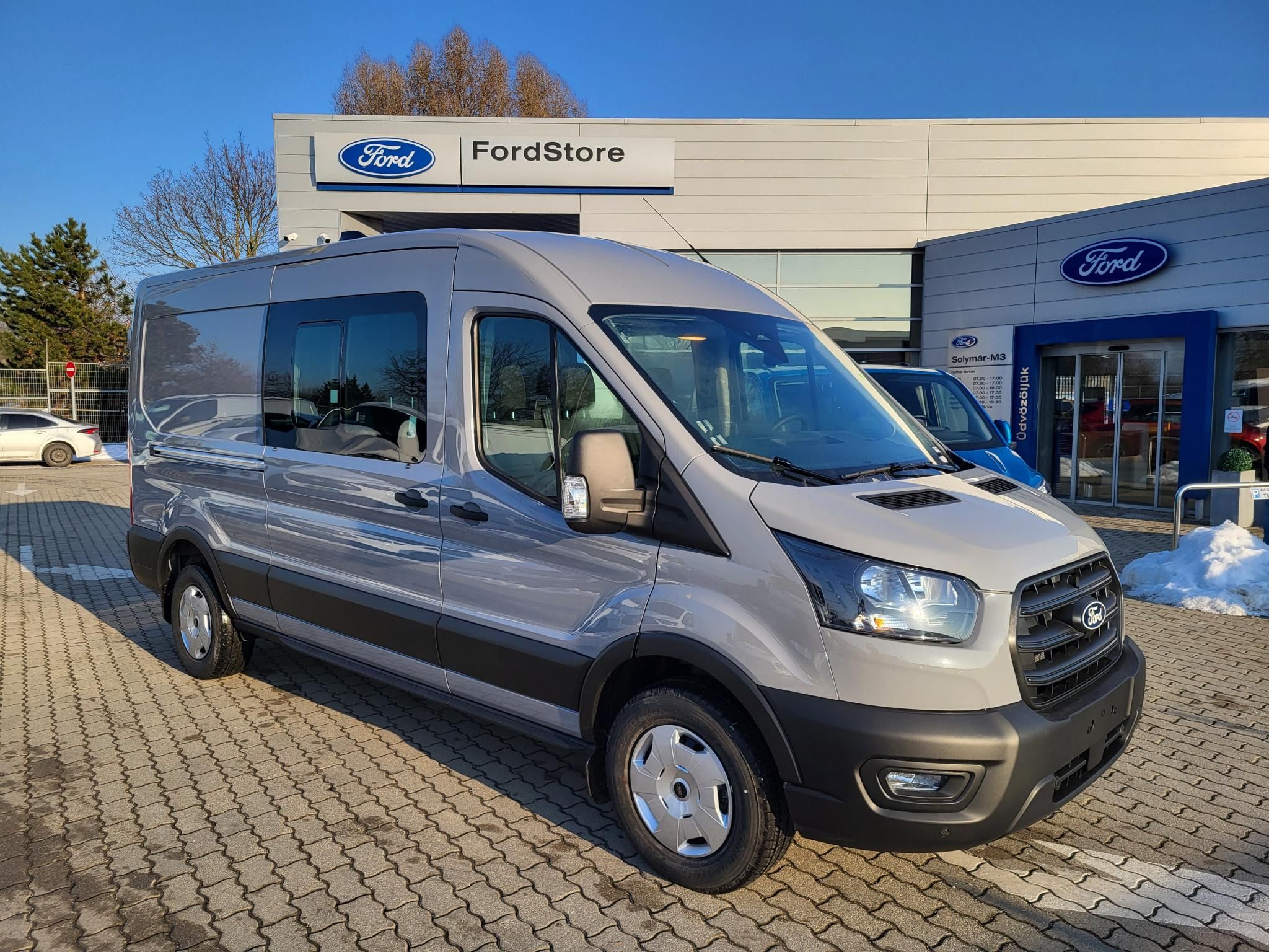 FORD TRANSIT 2.0 TDCi 350 LWB Trend RWD (6 személyes ) 165LE! Raktárról! Sok extrával! Gyorsan átvehető!