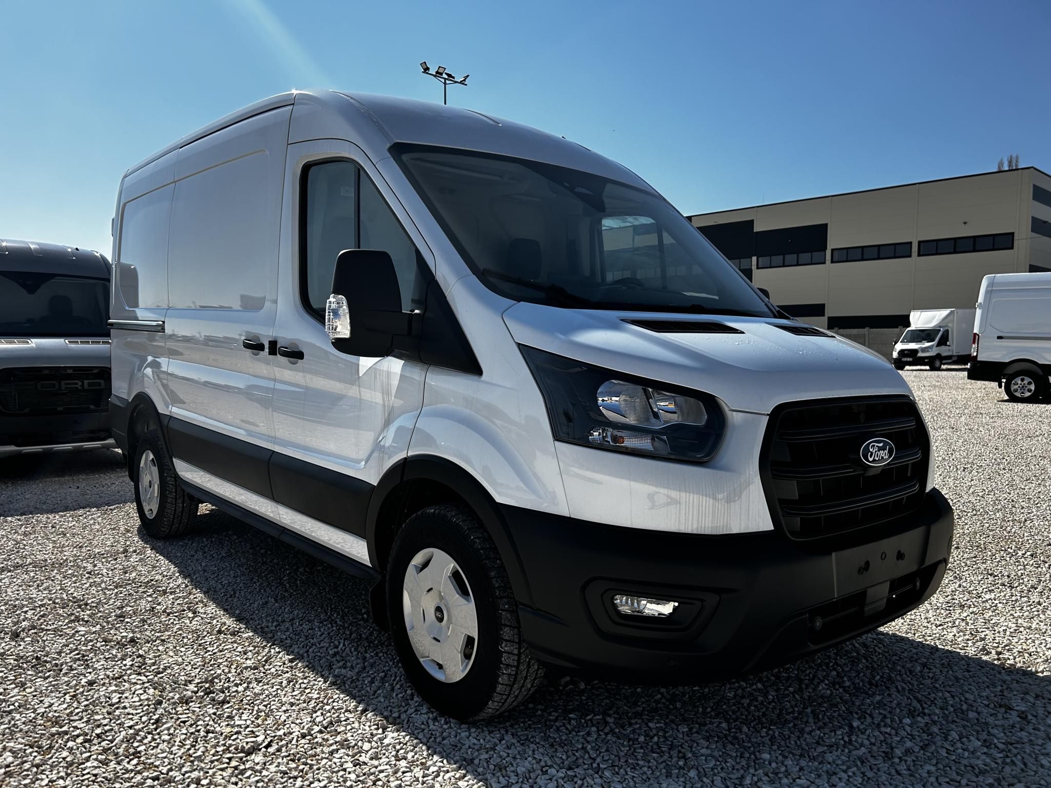 FORD TRANSIT 2.0 TDCi 310 MWB Trend Kavosz 3%-os finanszírozással is!