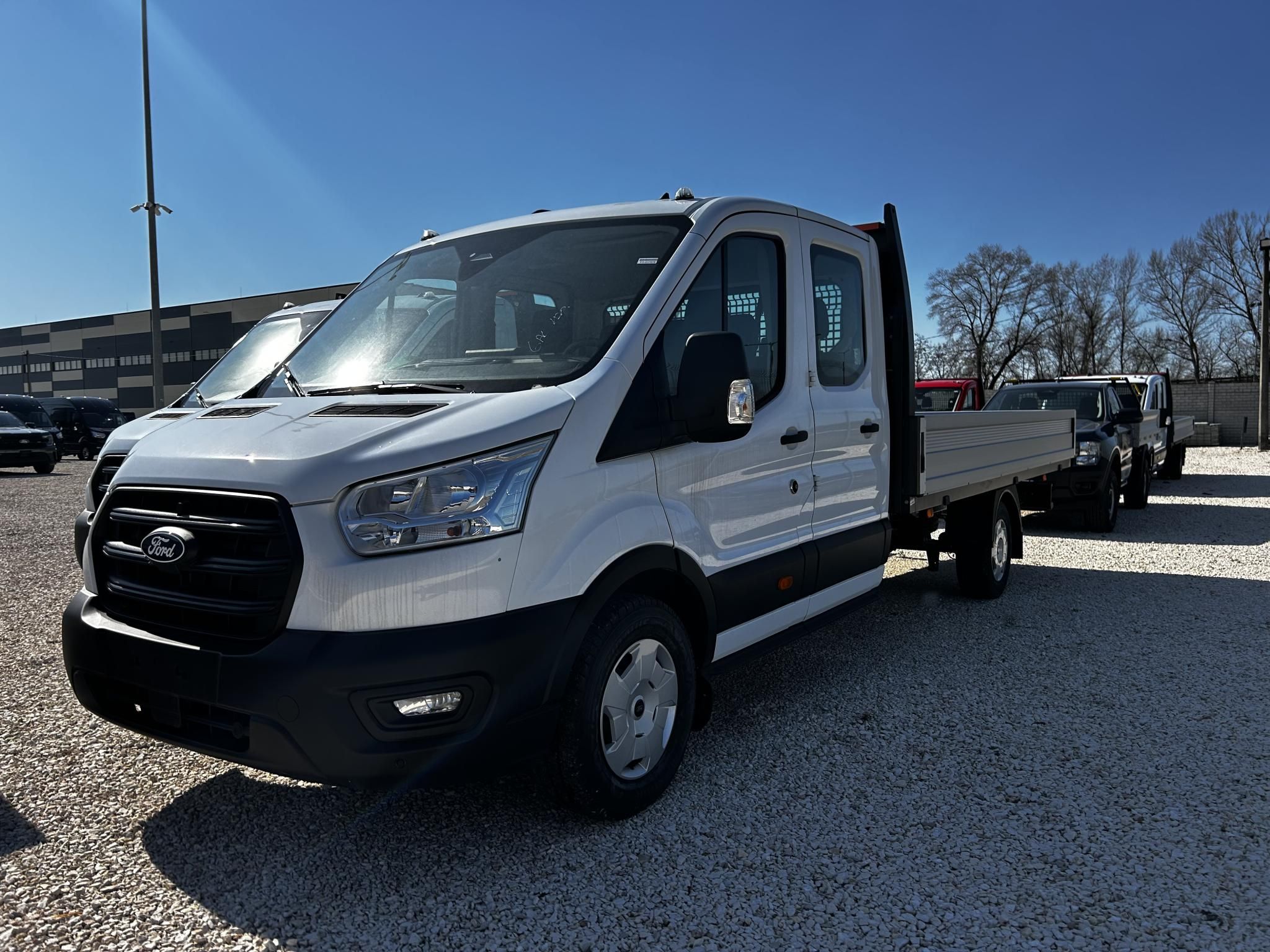 FORD TRANSIT 2.0 TDCi 350 LWB EL-E Trend RWD (7 személyes ) KIMAGASLÓ KEDVEZMÉNNYEL! M3 FORD KÉSZLETRŐL AZONNAL!