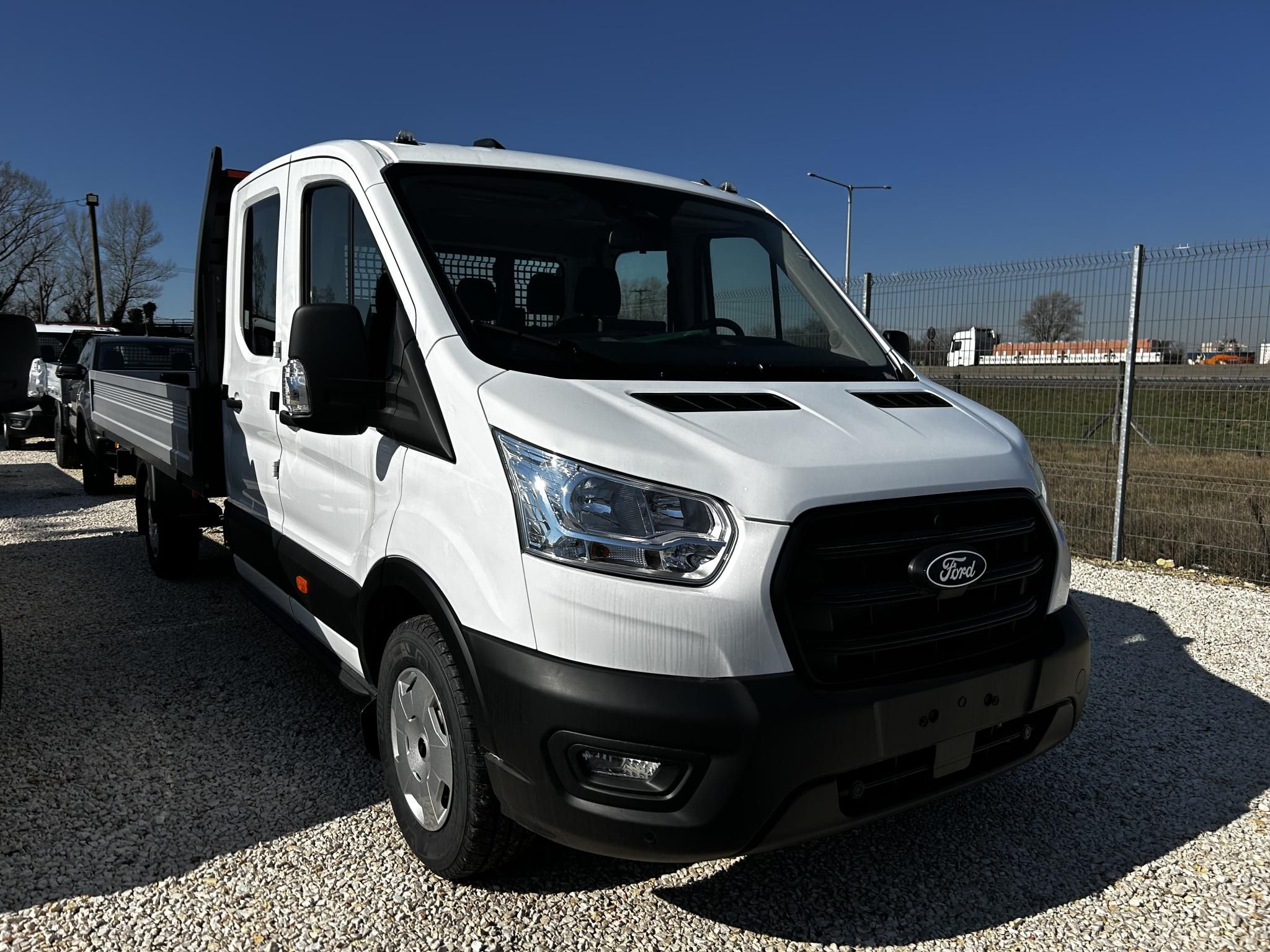 FORD TRANSIT 2.0 TDCi 350 LWB Trend (7 személyes ) KIMAGASLÓ KEDVEZMÉNNYEL! M3 FORD KÉSZLETRŐL AZONNAL!
