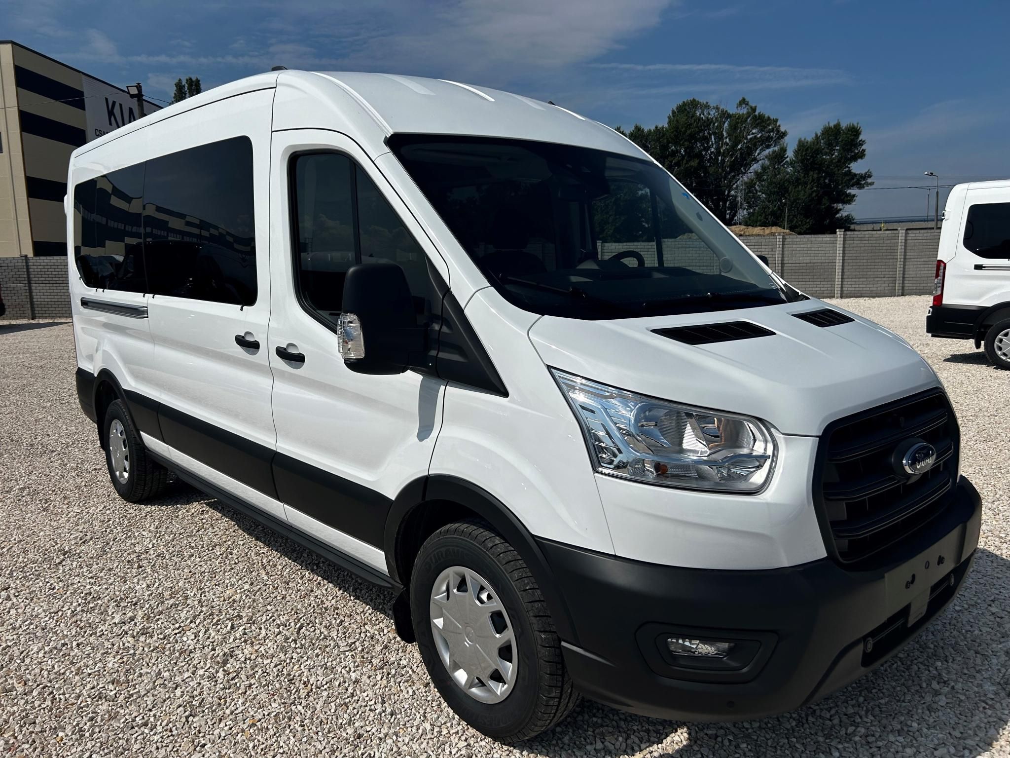 FORD TRANSIT 2.0 TDCi 350 L2H2 Trend (9 személyes ) (Automata) FORD M3 NYÁRI EGYEDI AKCIÓ!! AZONNAL ELÉRHETŐ MODELLEK!!
