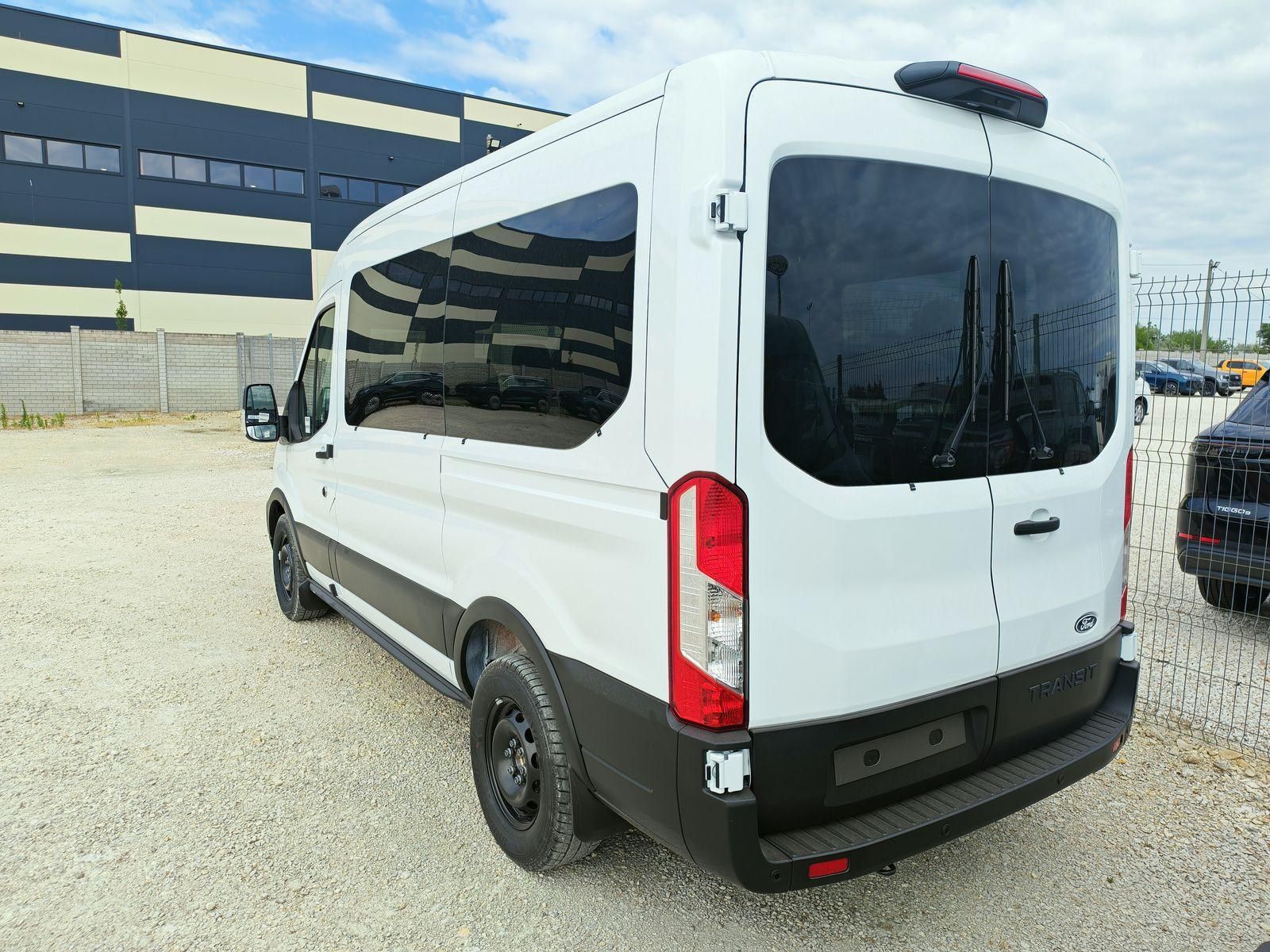 FORD TRANSIT 2.0 TDCi 350 L2H2 Trend (9 személyes ) (Automata) Készletről az új modell. akár KAVOSZ-ra is