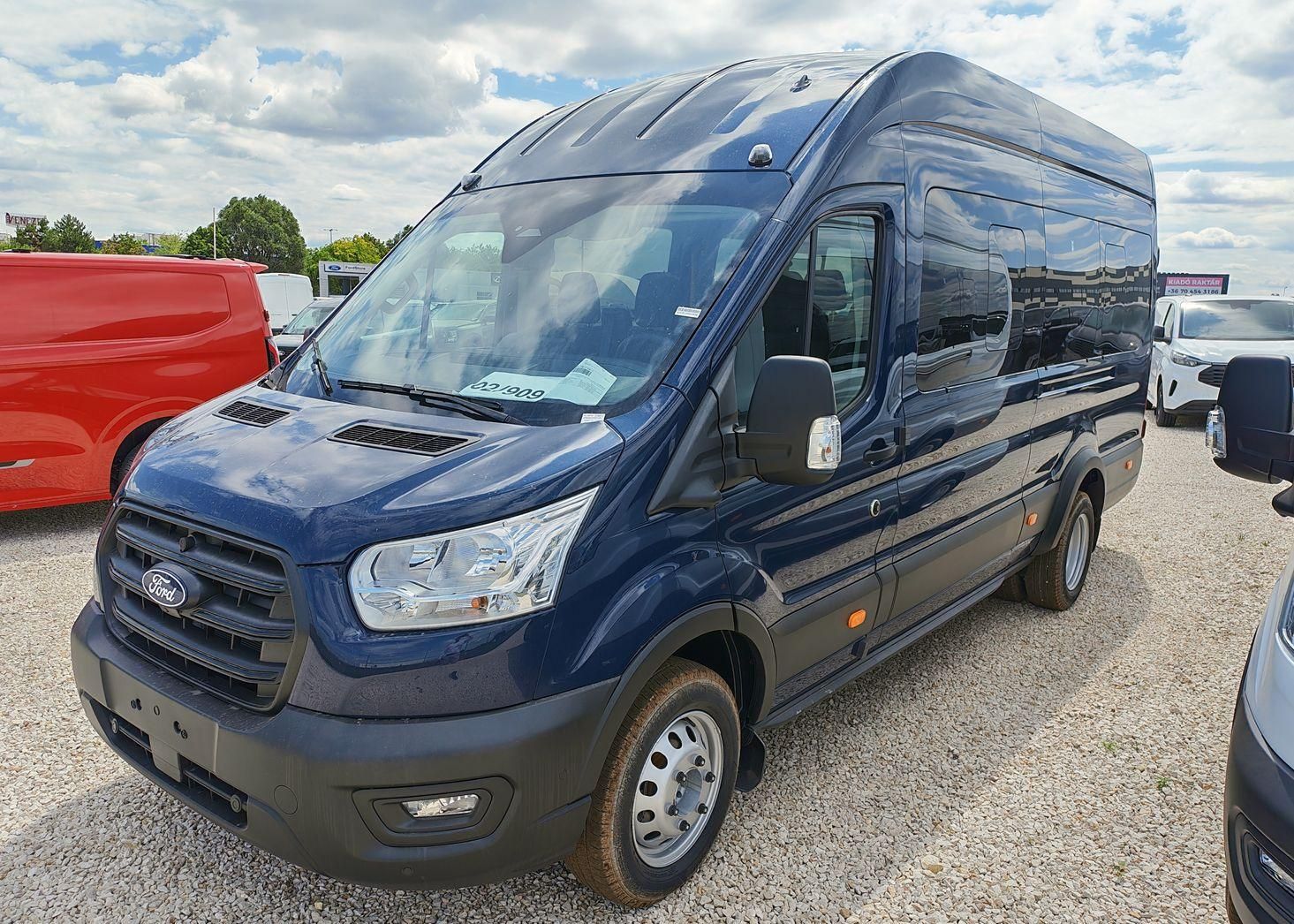 FORD Transit Minibusz Business+ készletről AKCIÓ