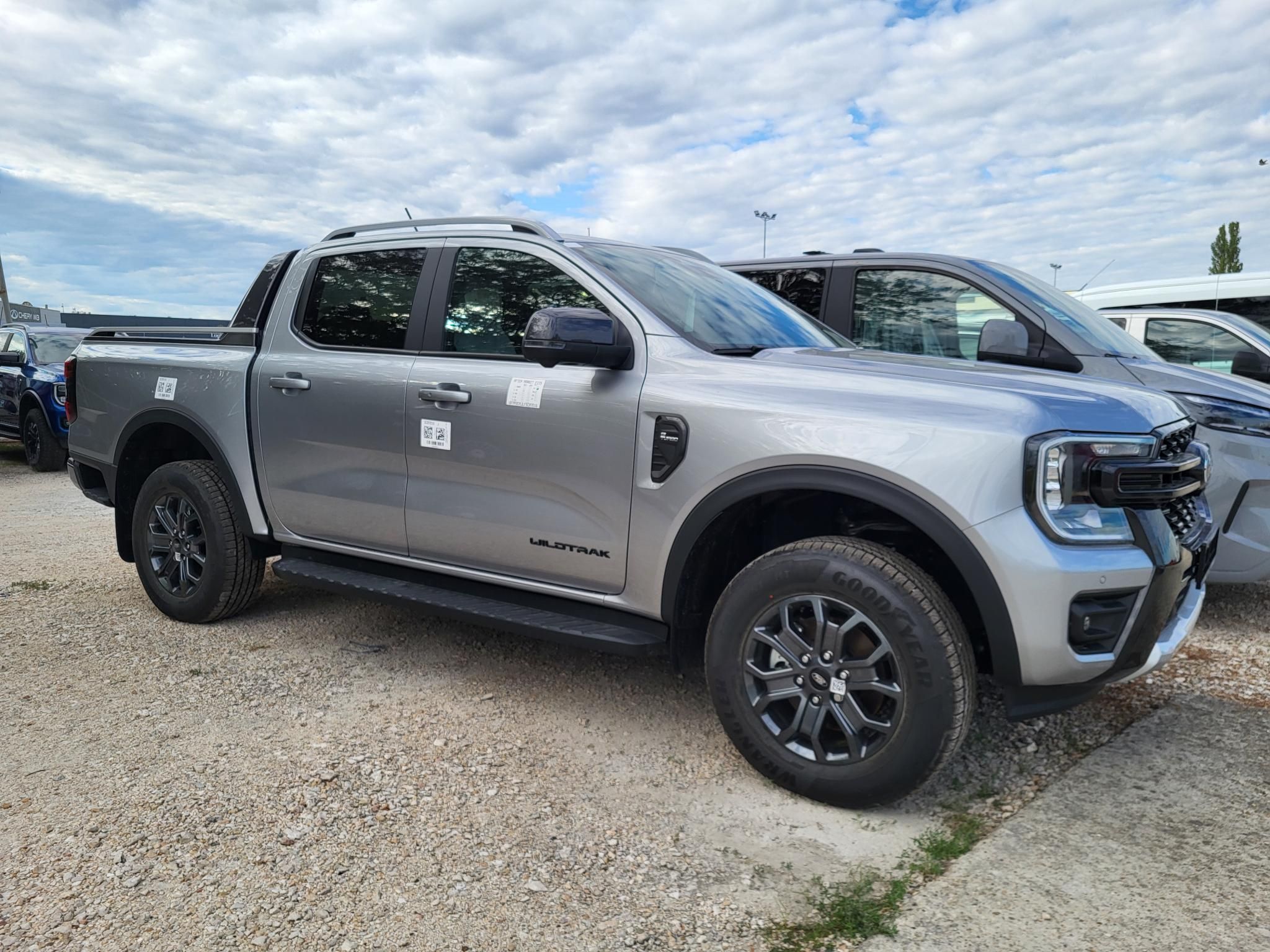 FORD RANGER 2.0 TDCi EcoBlue 4x4 Wildtrak (Automata) M3 FORD TELEPHELYRŐL AZONNAL KÉSZLETRŐL! KIMAGASLÓ KEDVEZMÉNNYEL!5.99%-os THM!