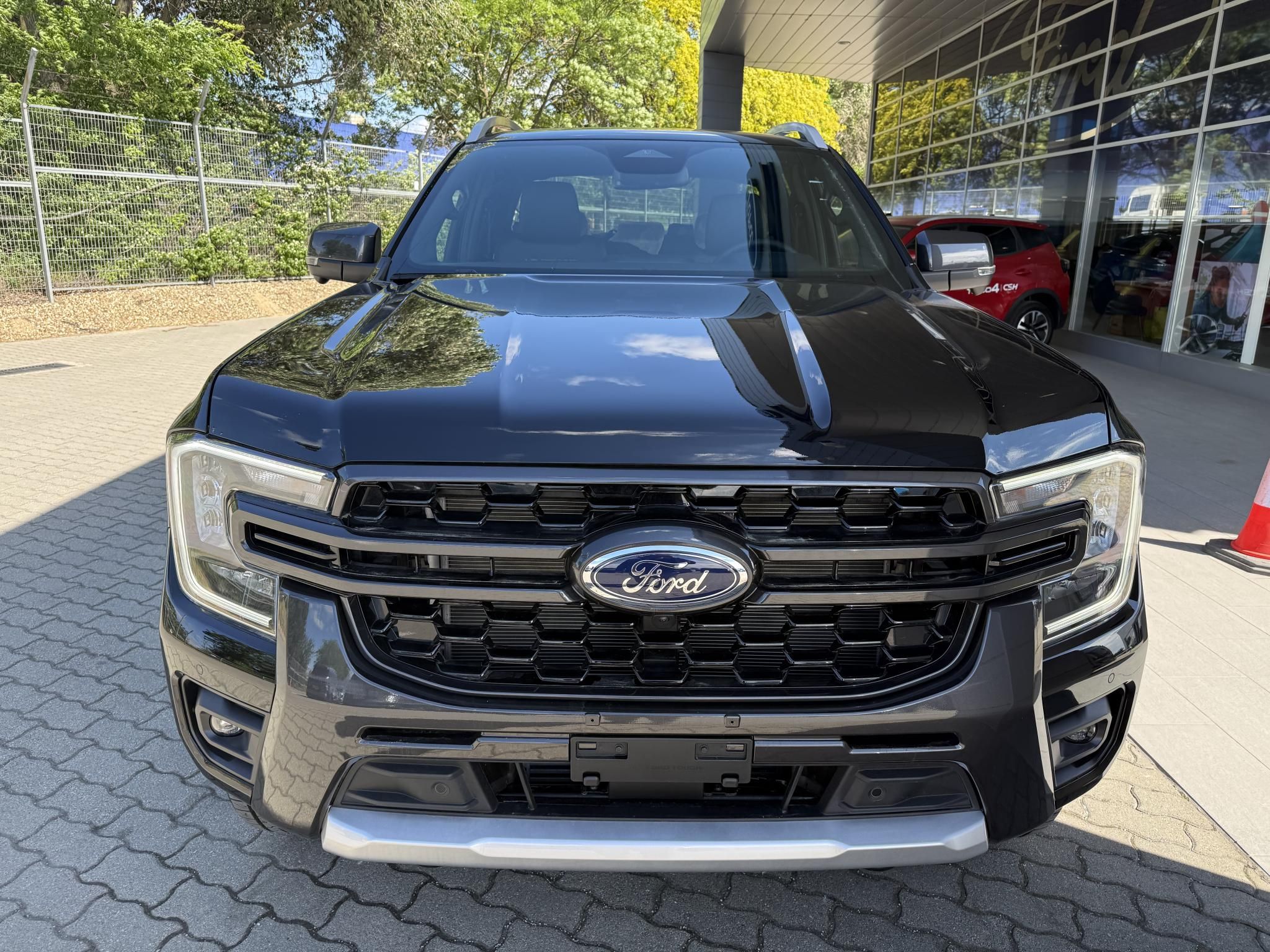 FORD RANGER 2.0 TDCi EcoBlue 4x4 Wildtrak (Automata) M3 FORD TELEPHELYRŐL AZONNAL KÉSZLETRŐL! HATALMAS KEDVEZMÉNNYEL!5.99%-os THM!