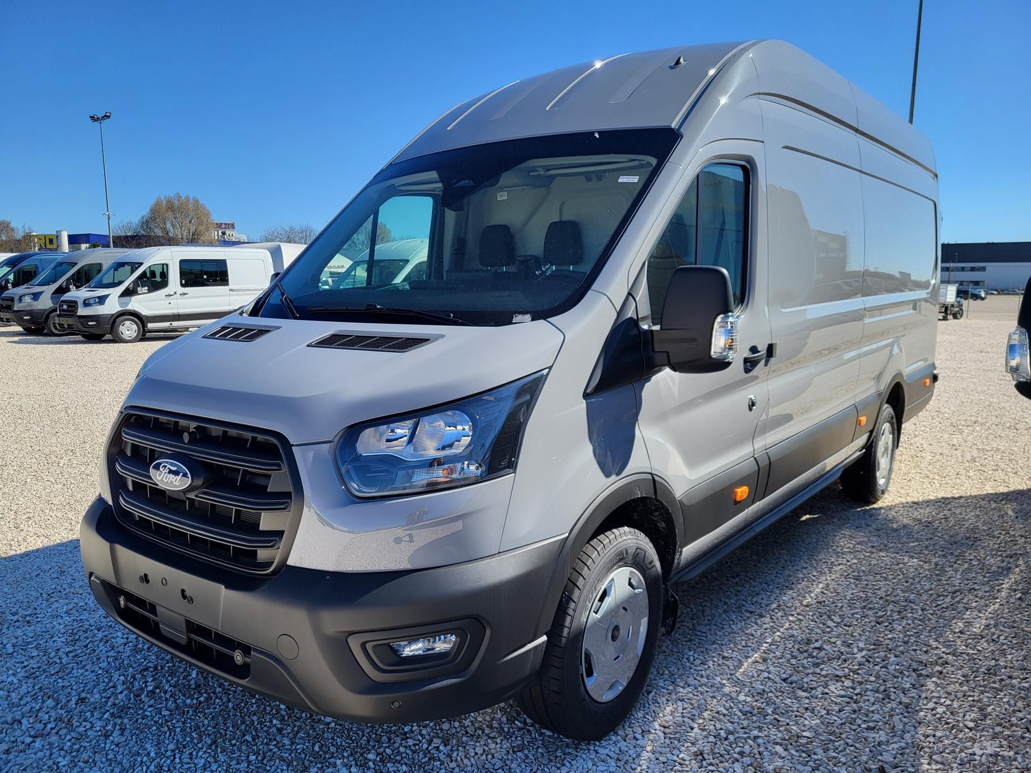 FORD TRANSIT 2.0 TDCi 350 LWB E Trend RWD L4H3 Raktári autó!