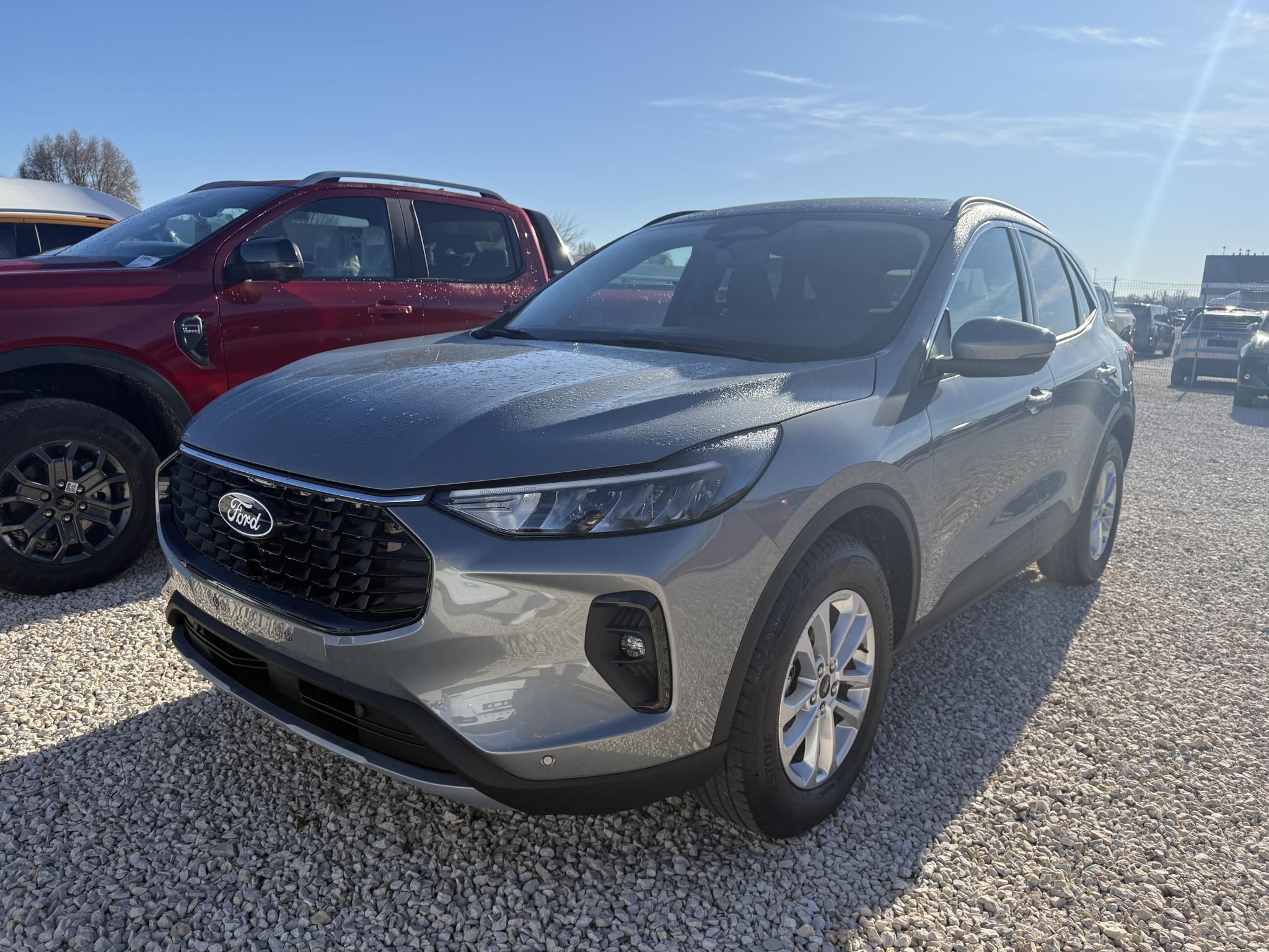 FORD KUGA 2.5 FHEV Titanium CVT FORD M3 KÉSZLETEN ÉS BEÉRKEZŐ AUTÓK!
