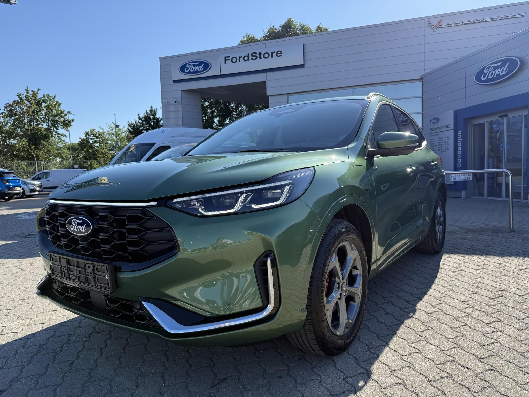 FORD KUGA 2.5 PHEV Titanium CVT OKTÓBERI HIHETETLEN AJÁNLAT AZ M3 FORDNÁL!! KÉSZLETRŐL!AKÁR KEDVEZŐ LÍZINGRE IS!