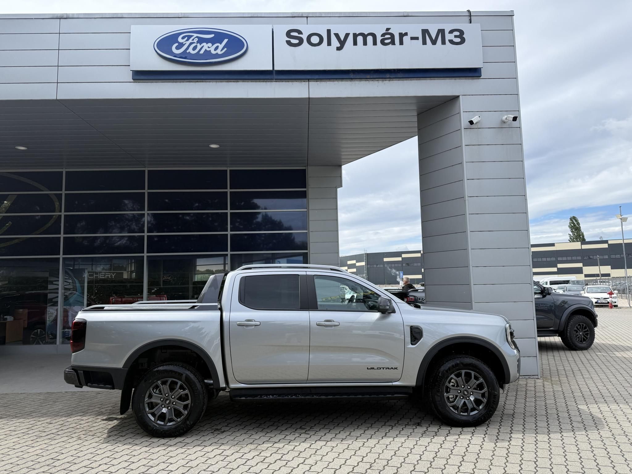 FORD RANGER 2.0 TDCi EcoBlue 4x4 Wildtrak (Automata) FORD M3 TELEPHELYEN ELÉRHETŐ GYORS ÁTADÁSSAL!