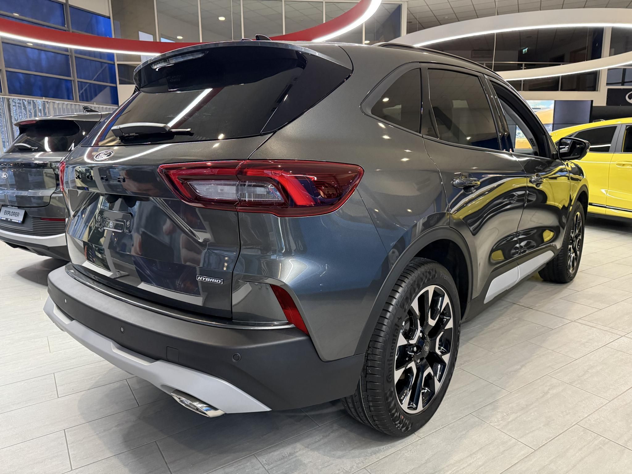 FORD KUGA 2.5 FHEV Active X CVT M3 FORD TELEPHELYRŐL KIMAGASLÓ KEDVEZMÉNNYEL!