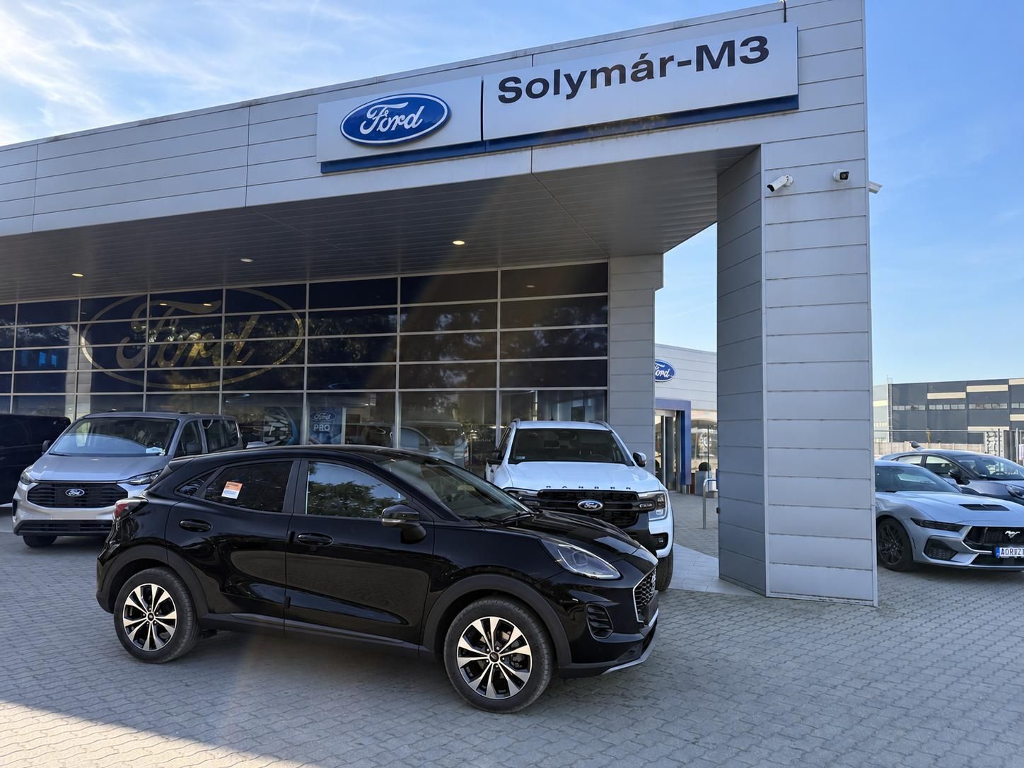 FORD PUMA 1.0 EcoBoost mHEV Titanium OKTÓBERI AKCIÓBAN! KÉSZLETRŐL AZONNAL!AKÁR 0%THMMEL!TÖBB SZÍNBEN!