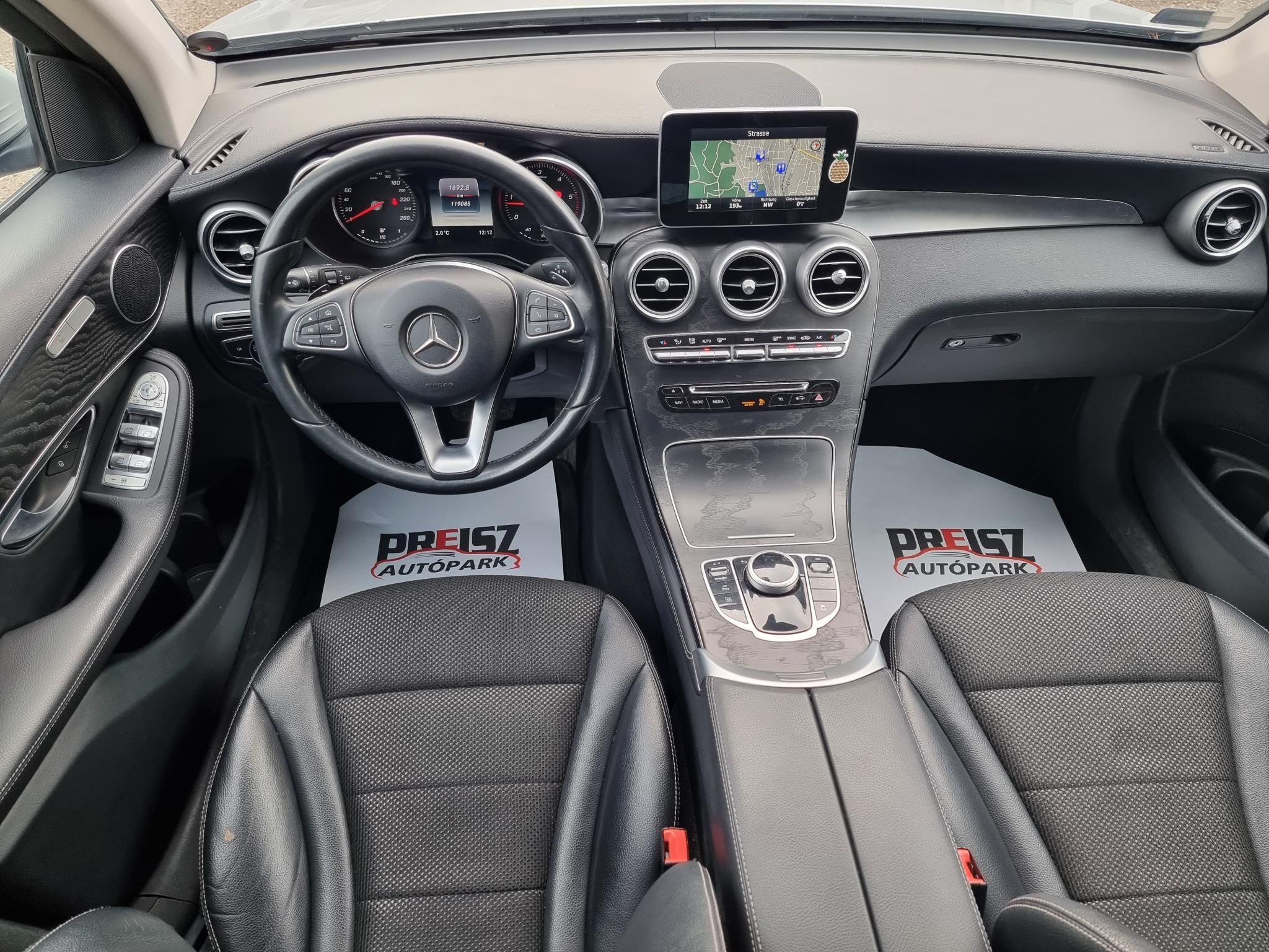 MERCEDES-BENZ GLC 250 d 4Matic 9G-TRONIC Led fényszórók Félbőr kárpit Navi Tempomat Fűt.ülés El.ülés
