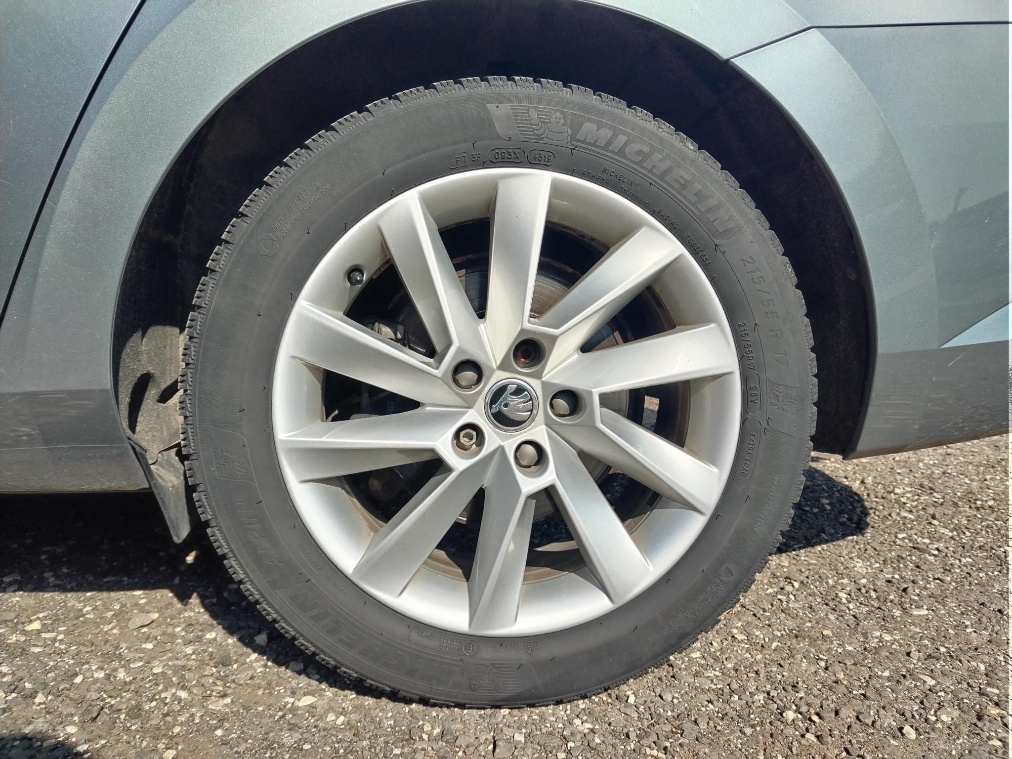 SKODA SUPERB Combi 2.0 TDi Style DSG Klíma Tempomat Elektromos ablak Elektromos tükör Panorámatető