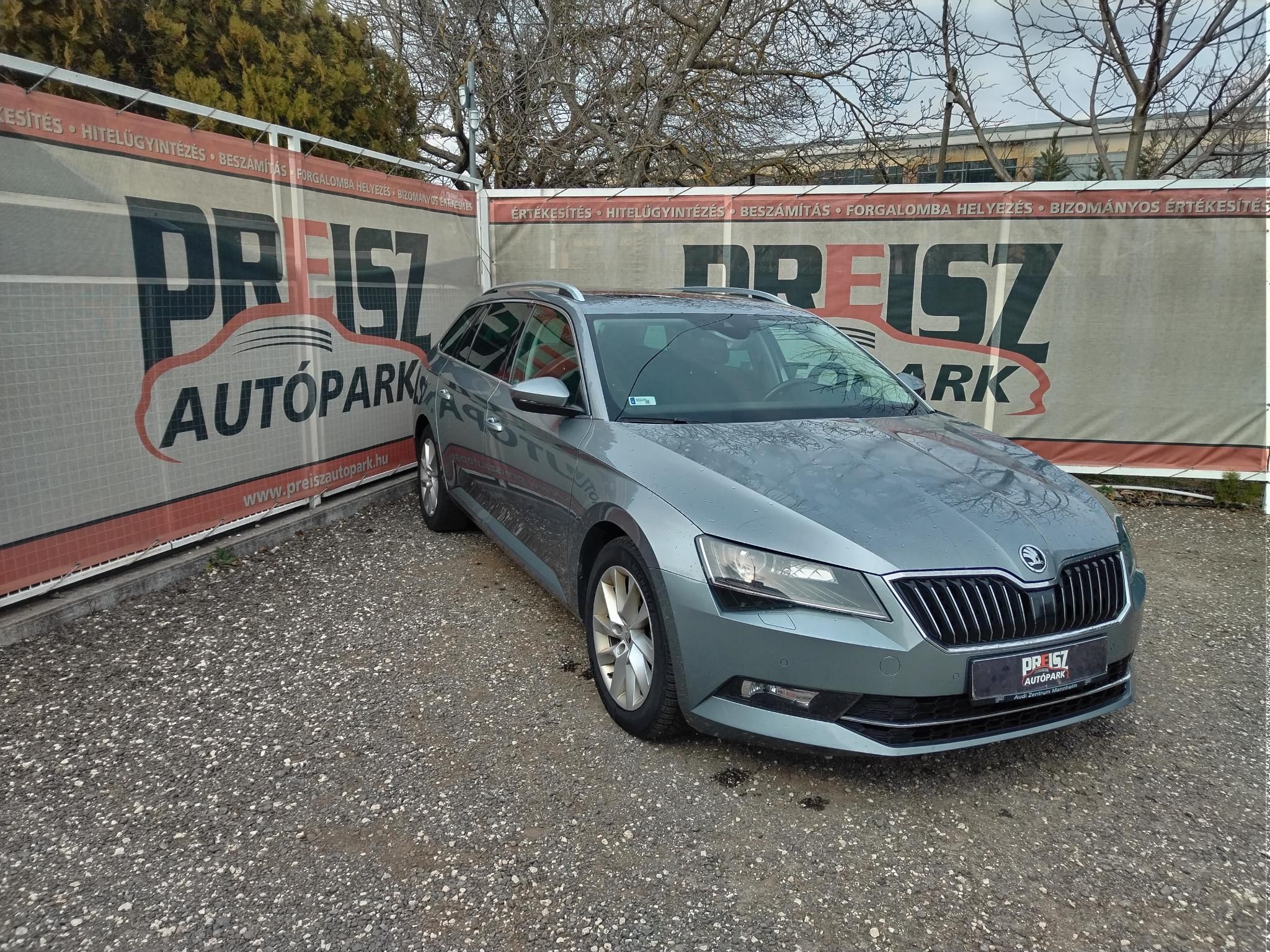 SKODA SUPERB Combi 2.0 TDi Style DSG Klíma Tempomat Elektromos ablak Elektromos tükör Panorámatető