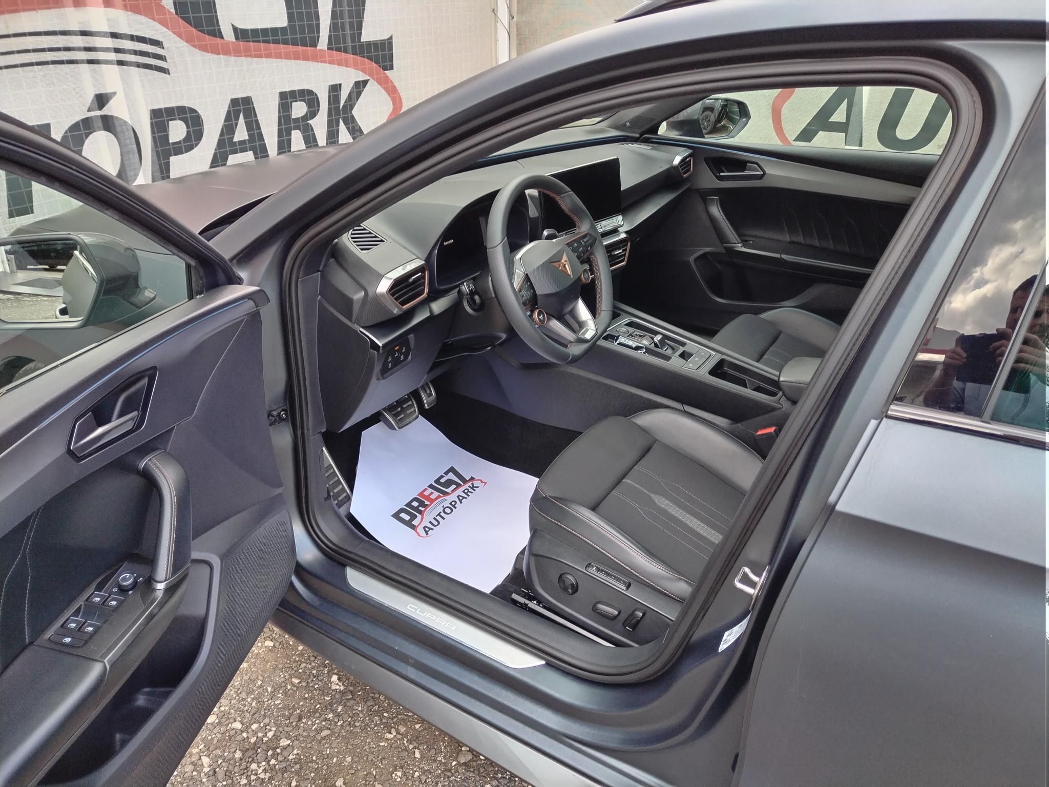 CUPRA LEON ST 2.0 TSI 4Drive DSG Panorámatető Fűtött ülés El.ülés Tempomat