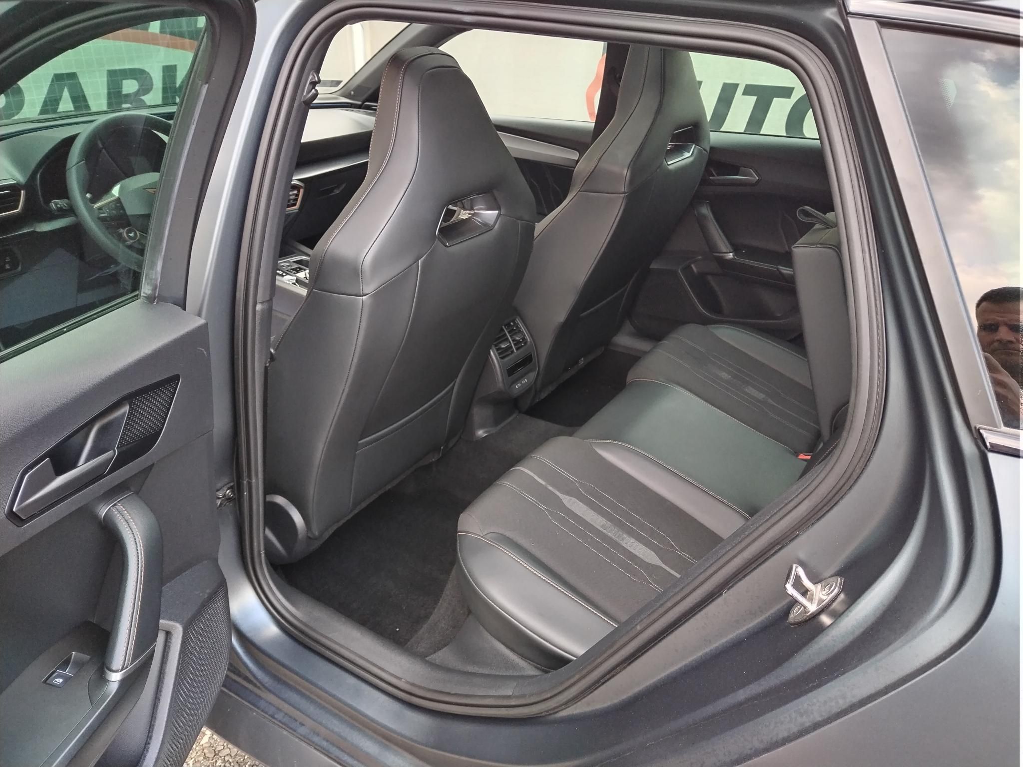 CUPRA LEON ST 2.0 TSI 4Drive DSG Panorámatető Fűtött ülés El.ülés Tempomat