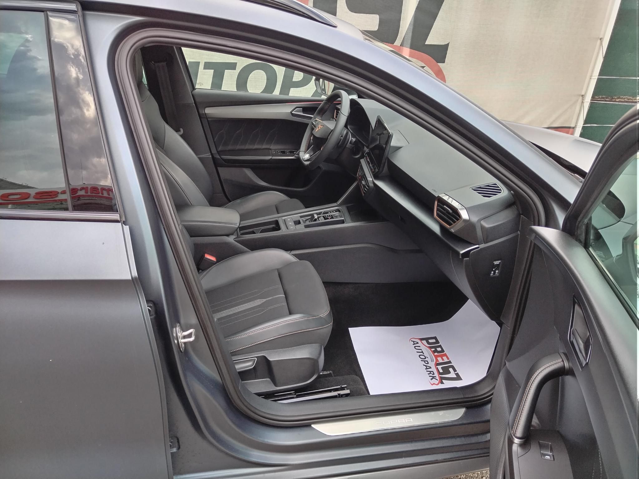 CUPRA LEON ST 2.0 TSI 4Drive DSG Panorámatető Fűtött ülés El.ülés Tempomat