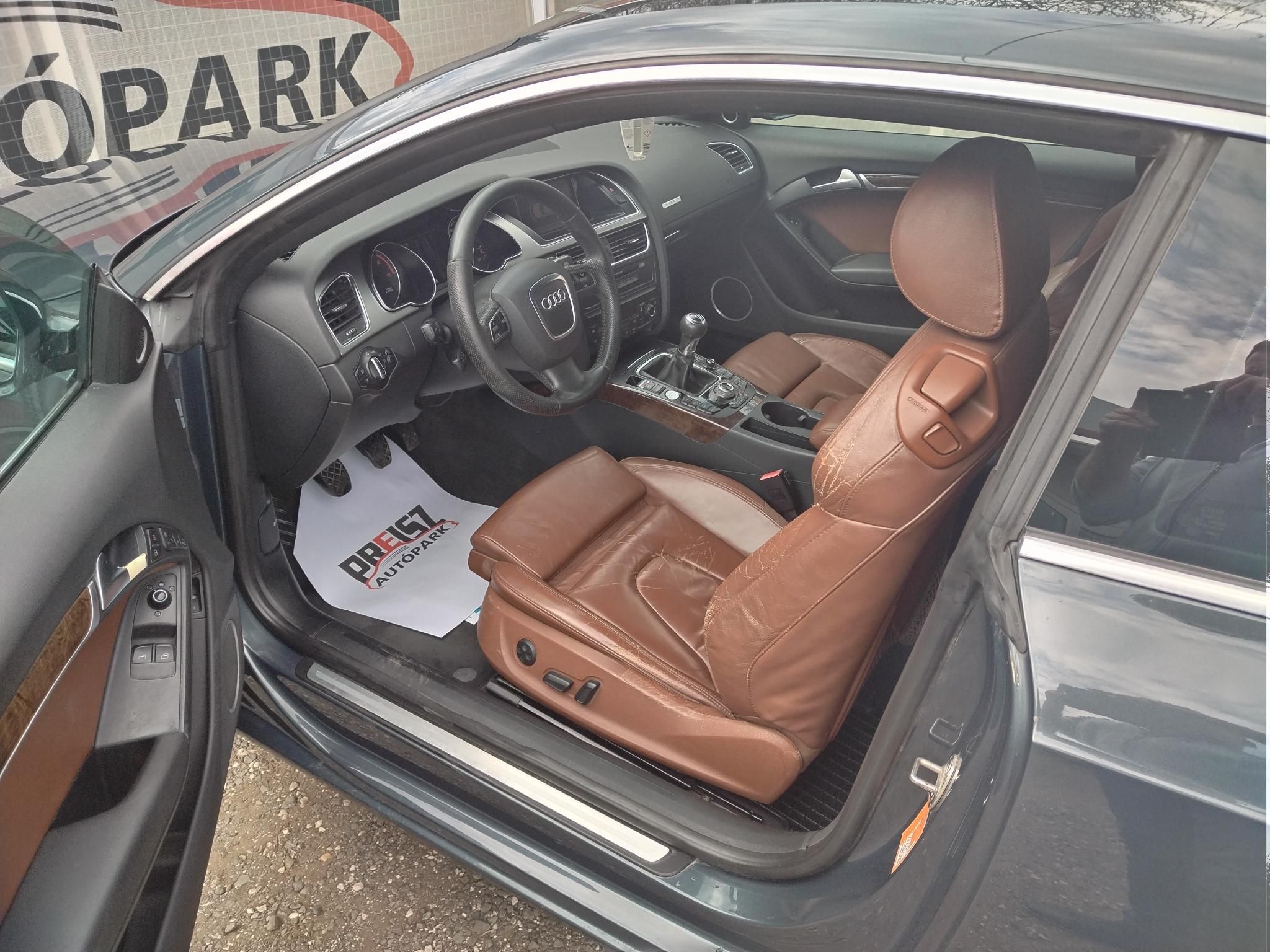 AUDI A5 Coupé 3.0 TDI DPF quattro Bőr belső.Motoros ülés Klíma Fűtött ülés