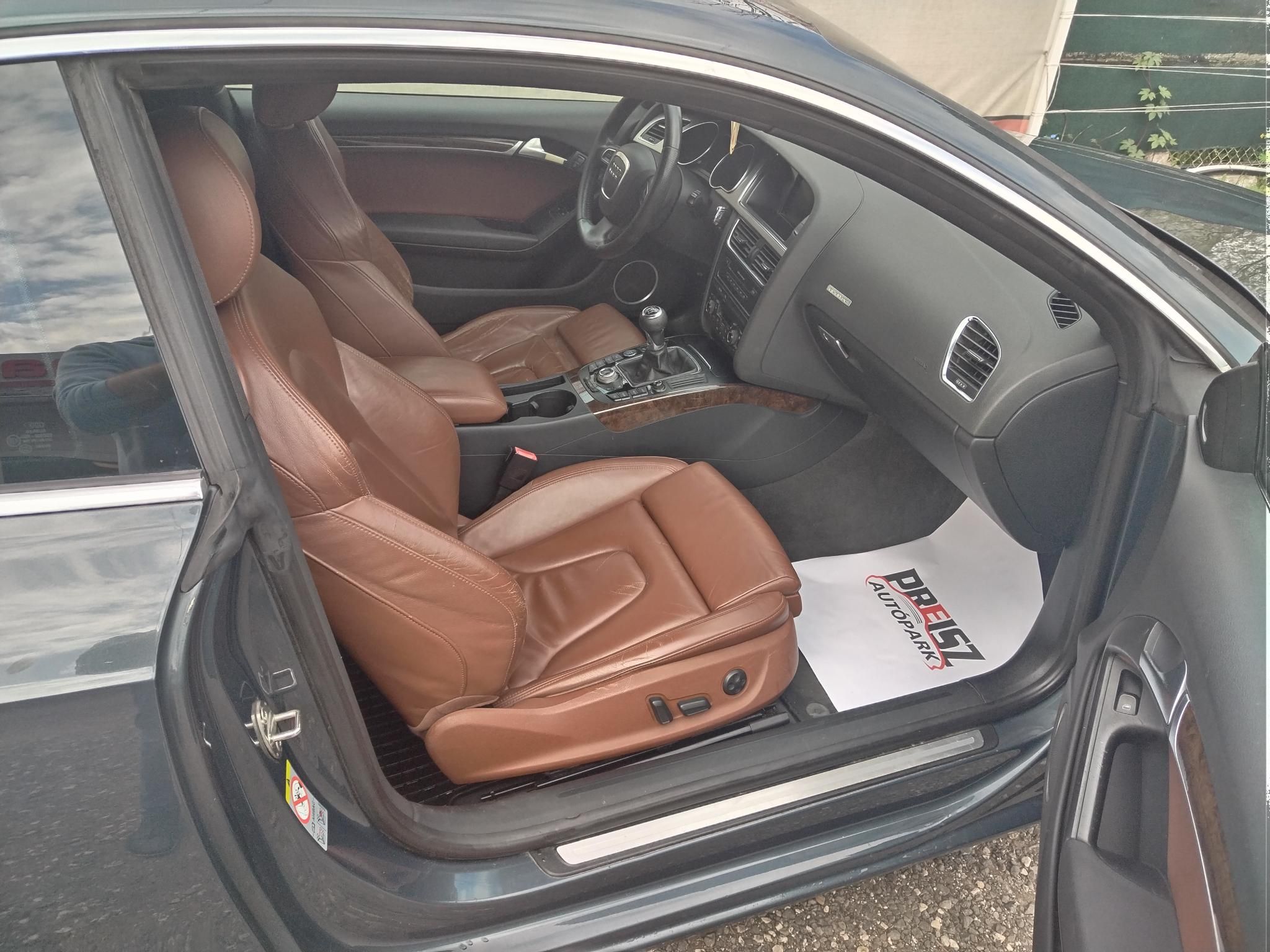 AUDI A5 Coupé 3.0 TDI DPF quattro Bőr belső.Motoros ülés Klíma Fűtött ülés