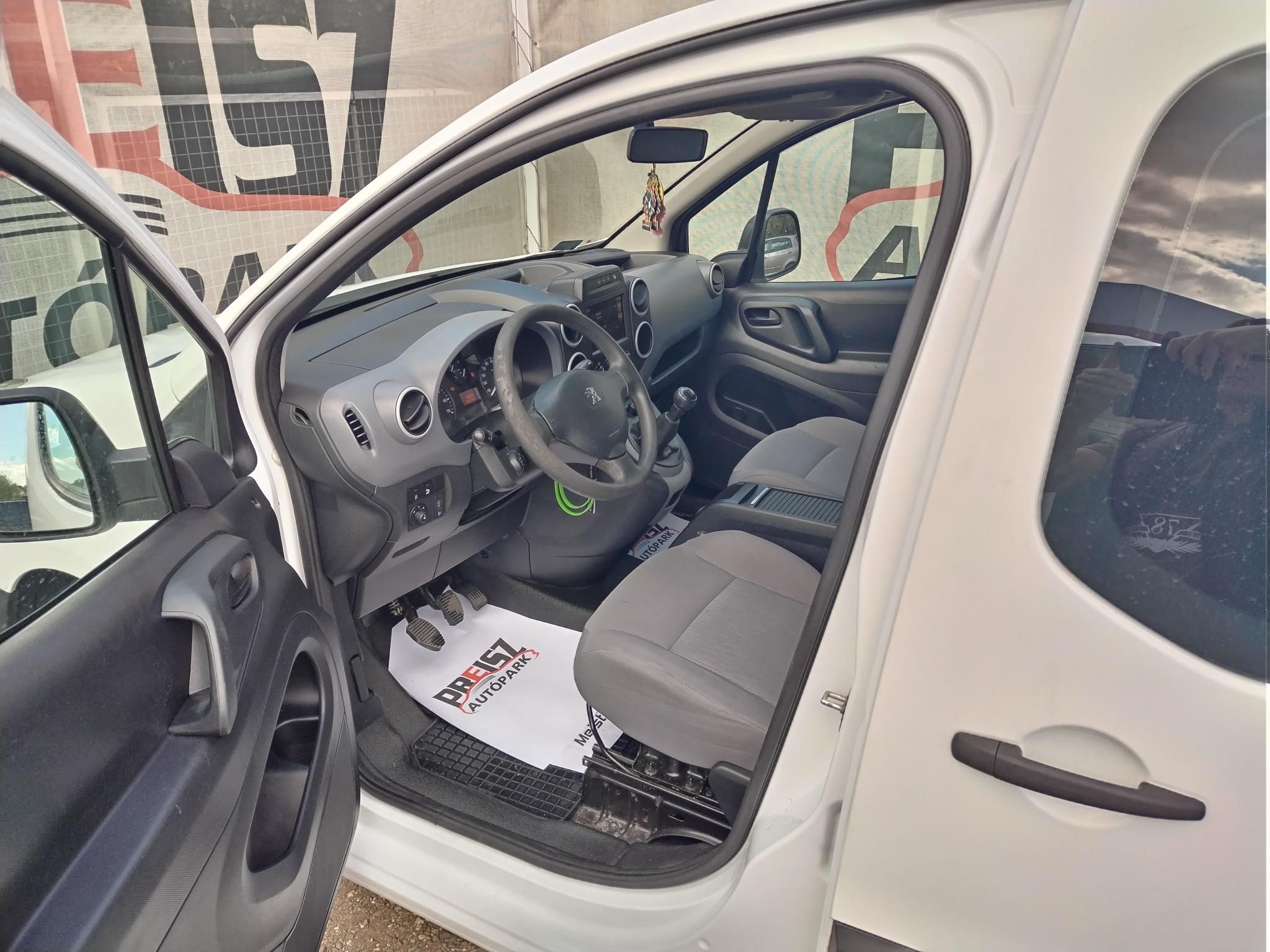 PEUGEOT PARTNER 1.6 BlueHDi Active L2 EURO6 Áfás Dupla tolóajtó Klíma Tolatóradar Navigáció