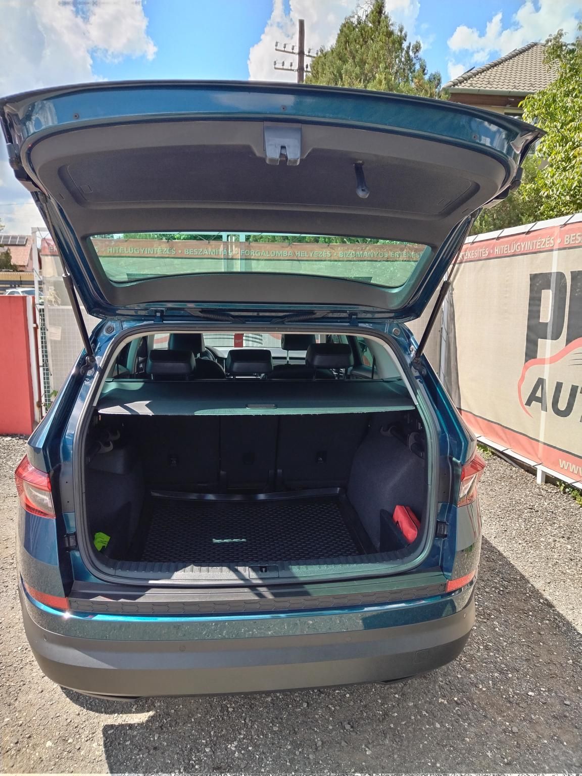 SKODA KODIAQ 2.0 TDI SCR Ambition 4x4 DSG Összkerék Fűthető első-hátsó ülések Bőr-szövet huzat Tempomat