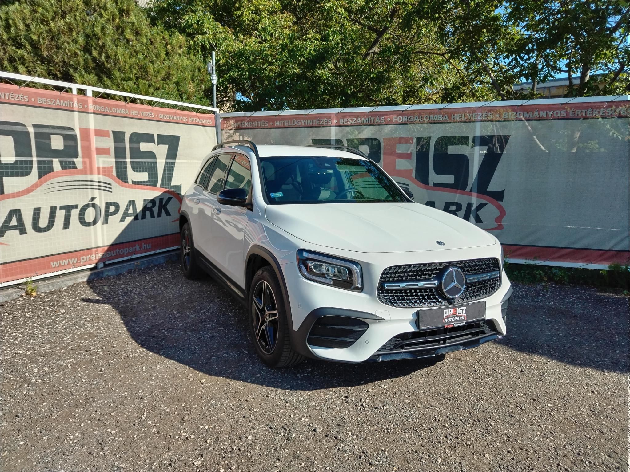 MERCEDES-BENZ GLB 180 Style 7G-DCT Garanciális Keveset futott Sérülésmentes Tempomat Fűtött ülés