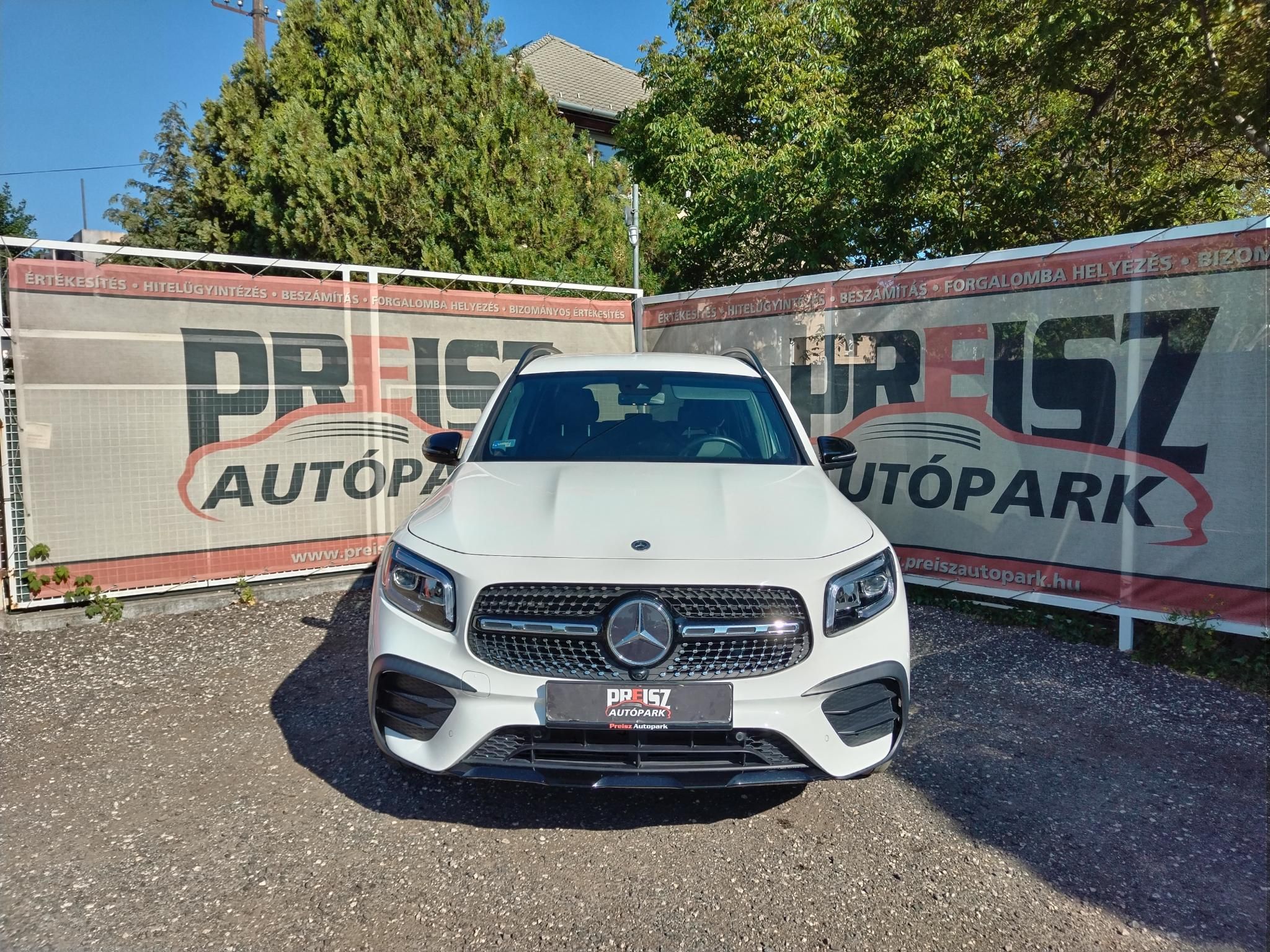MERCEDES-BENZ GLB 180 Style 7G-DCT Garanciális Keveset futott Sérülésmentes Tempomat Fűtött ülés