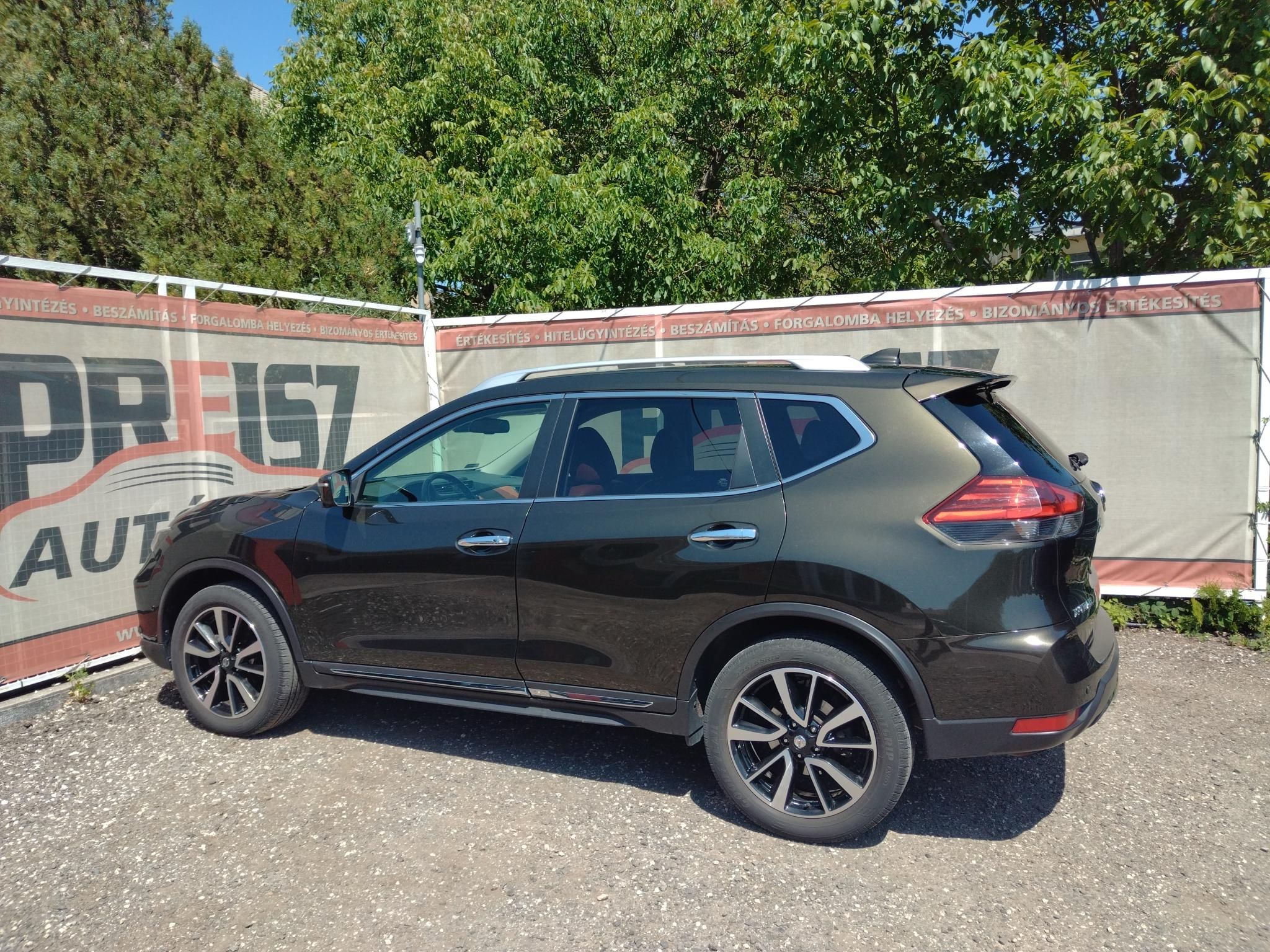 NISSAN X-TRAIL 1.6 DIG-T Tekna Napfénytető Tempomat Klíma Bőr belső