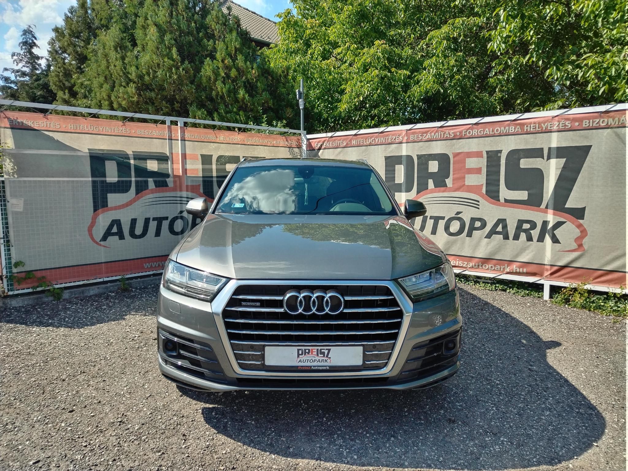 AUDI Q7 3.0 V6 TDI quattro Tiptronic ic S-Line Panorámatető Friss műszaki Gyári vonóhorog 20 colos kerekek